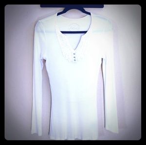 Women's white long sleeve shirt